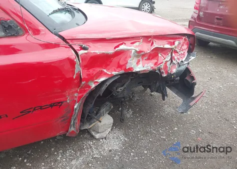 2000 Dodge Dakota Slt/Sport z USA, uszkodzony, nr VIN 1B7FL26X9YS558172